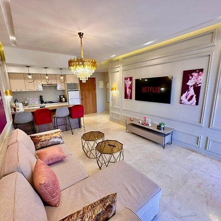 Appartement Luxueux Avec Piscine 10 Minutes Du Centre Ville مراكش المظهر الخارجي الصورة