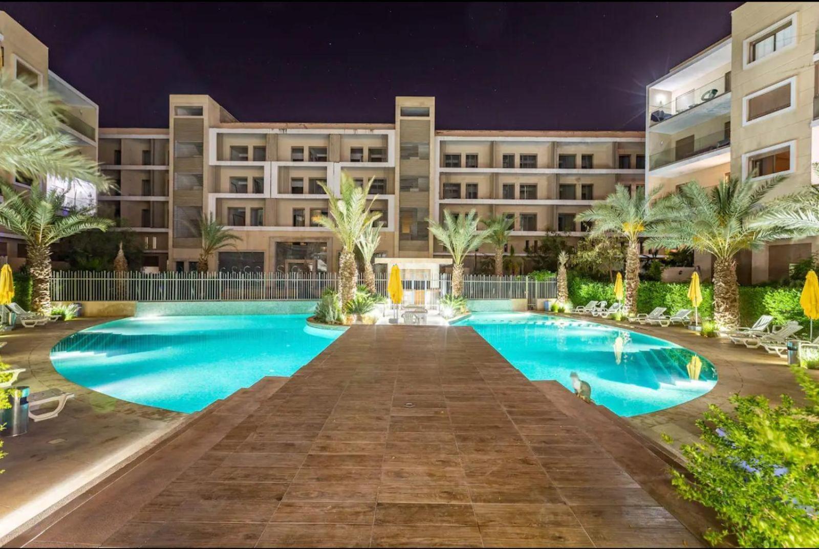 Appartement Luxueux Avec Piscine 10 Minutes Du Centre Ville مراكش المظهر الخارجي الصورة