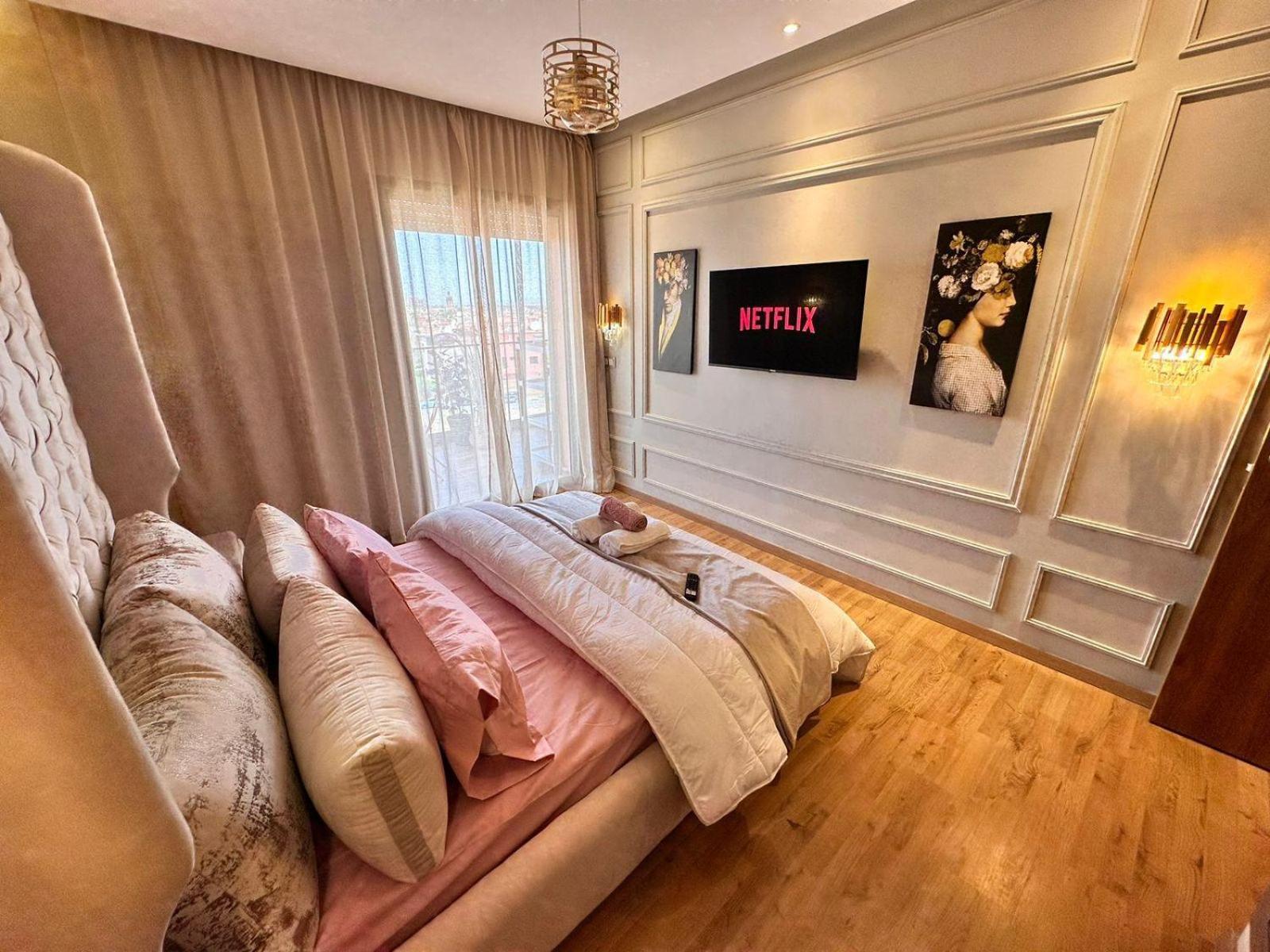 Appartement Luxueux Avec Piscine 10 Minutes Du Centre Ville مراكش المظهر الخارجي الصورة