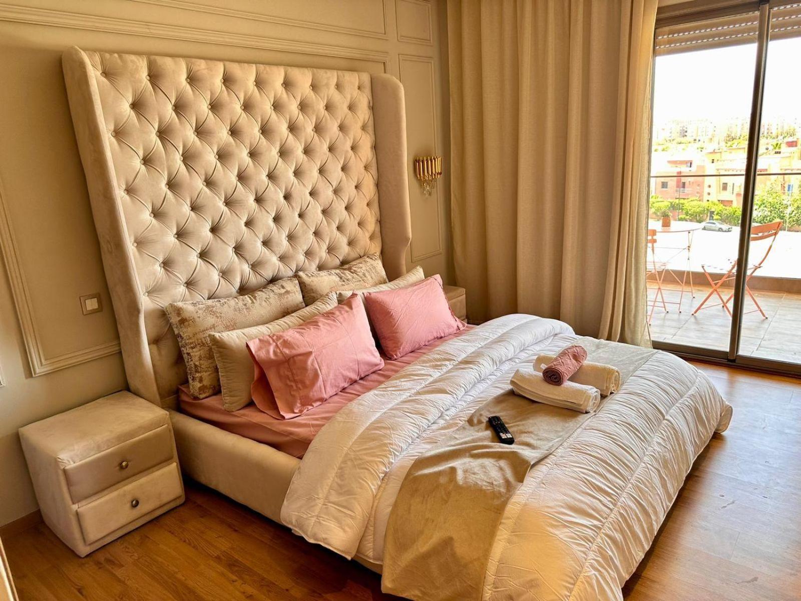 Appartement Luxueux Avec Piscine 10 Minutes Du Centre Ville مراكش المظهر الخارجي الصورة