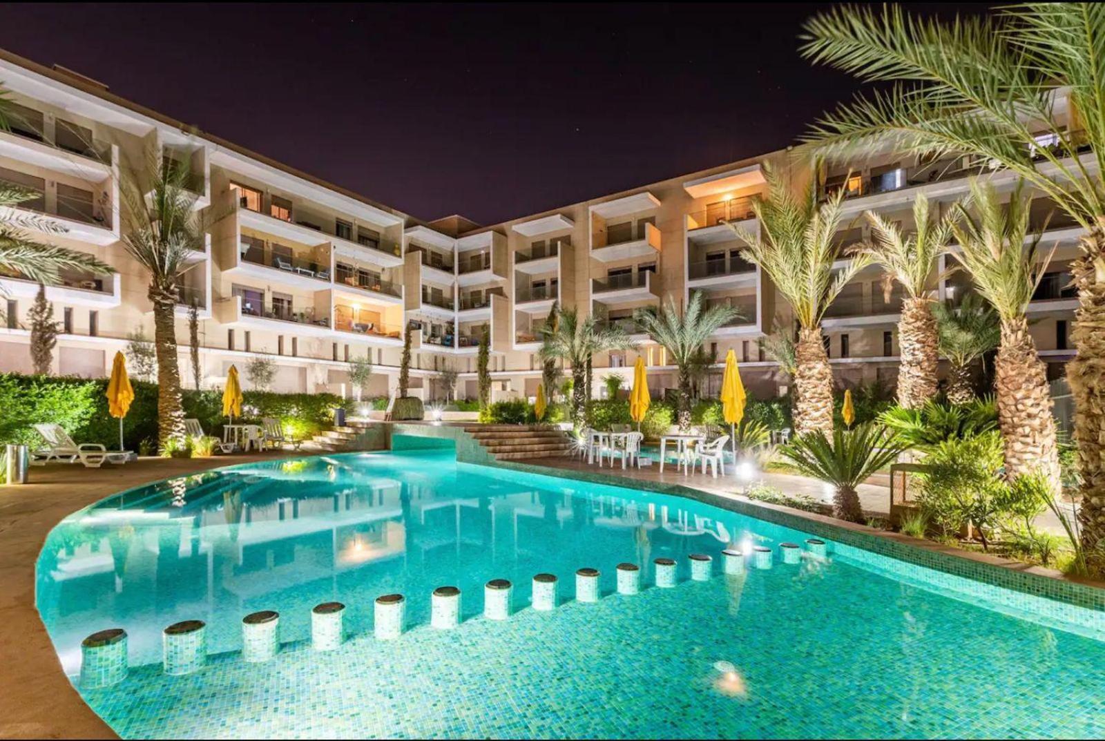 Appartement Luxueux Avec Piscine 10 Minutes Du Centre Ville مراكش المظهر الخارجي الصورة